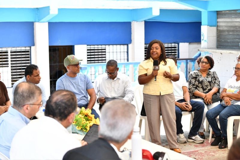 Líderes comunitários